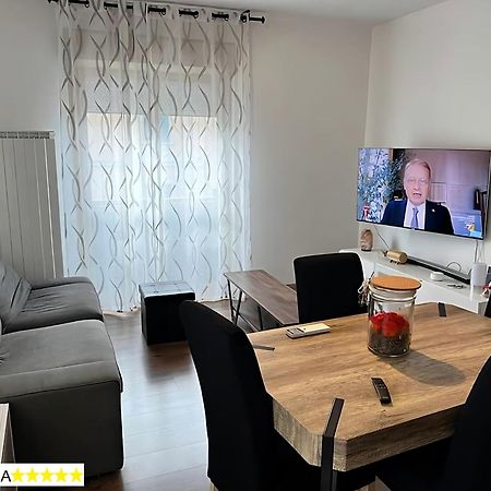 Gorizia Central Luxe Apartment 6 Posti Letto Exterior photo